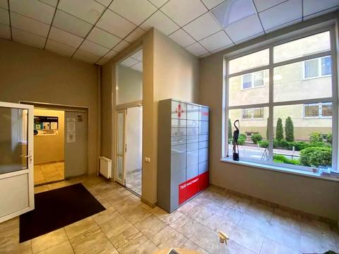 комерційна за адресою Київ, Євгена Коновальця вул. (Щорса), 36-Е