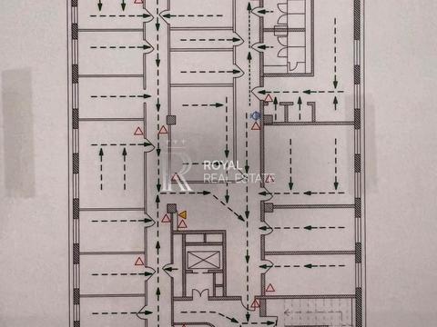комерційна за адресою Жилянська вул., 118