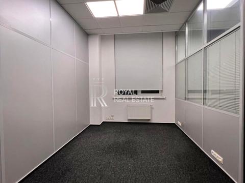 комерційна за адресою Жилянська вул., 118