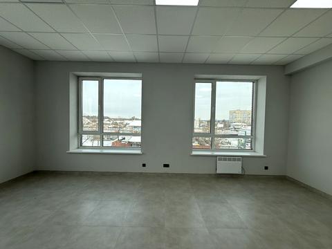 комерційна за адресою Центральна вул. (Чапаєва), 65