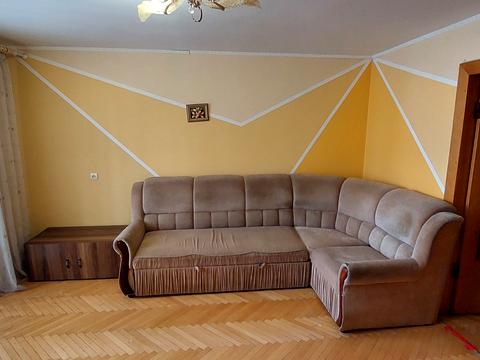 квартира за адресою Тролейбусна вул., 18