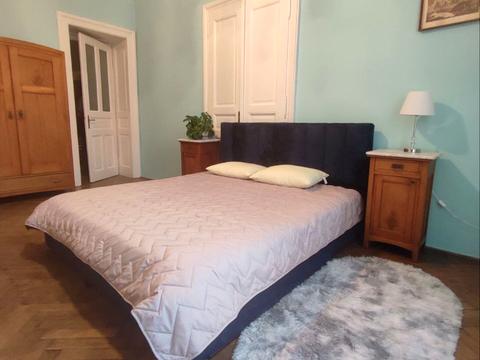 квартира за адресою Пекарська вул., 1