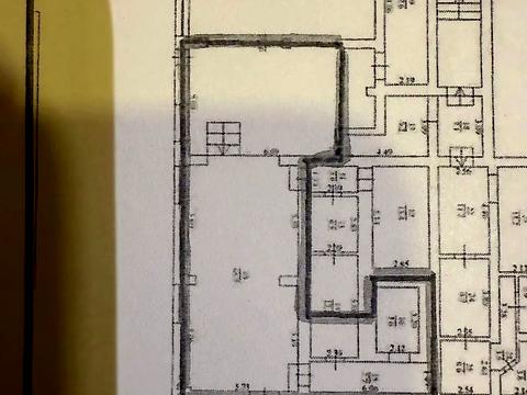 комерційна за адресою Миколи Міхновського бульв. (Дружби народів), 1