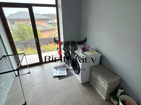 дом по адресу Героїв у ул., 30