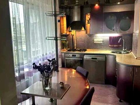 квартира по адресу Героев Днепра ул., 32