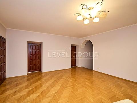 квартира по адресу Александра Конисского ул., 52-58