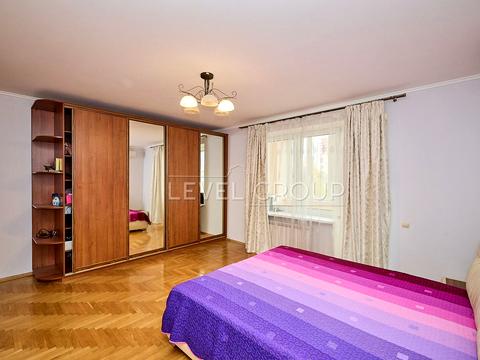 квартира по адресу Александра Конисского ул., 52-58