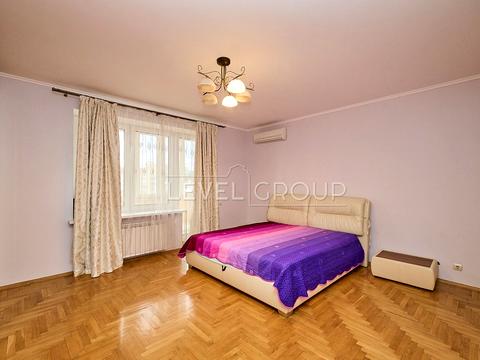 квартира по адресу Александра Конисского ул., 52-58