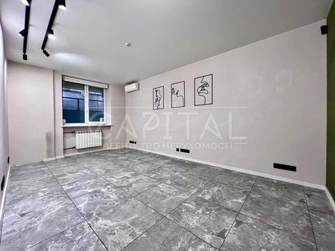 коммерческая по адресу Киев, Князей Острожских ул. (Московська), 41/8