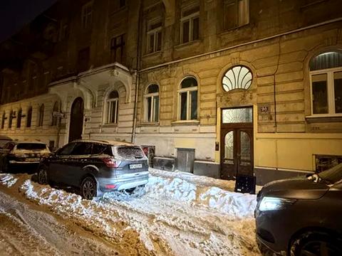 квартира за адресою Олександра Кониського вул. (), 9а