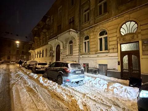 квартира за адресою Олександра Кониського вул. (), 9а