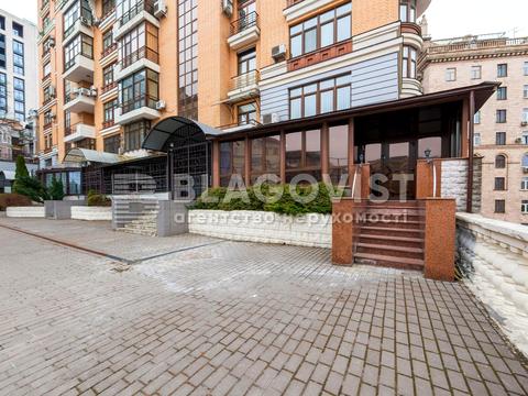 комерційна за адресою Лютеранська вул., 10-А