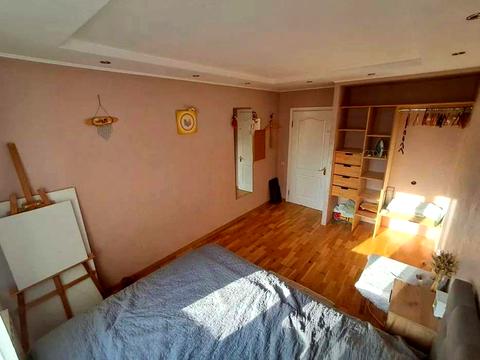 квартира за адресою Ревуцького вул., 8