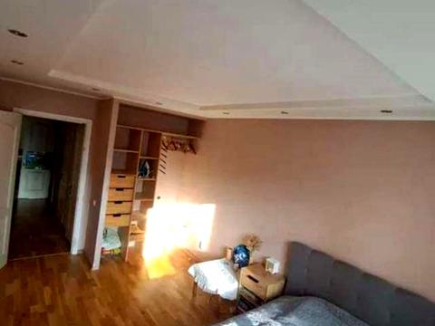 квартира за адресою Ревуцького вул., 8