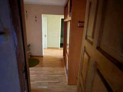 квартира за адресою Ревуцького вул., 8