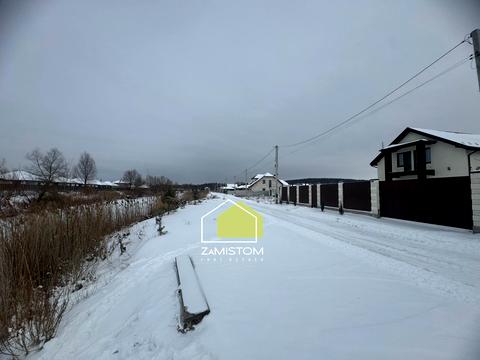 ділянка за адресою Лесі Українки, 12