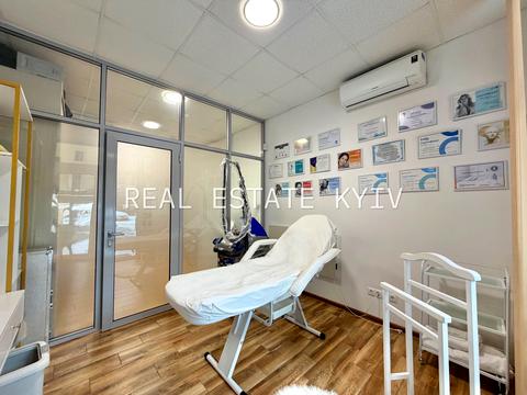 коммерческая по адресу Берестейский просп. (Победы), 71-А