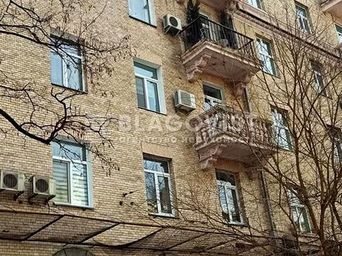 комерційна за адресою Лютеранська вул., 30