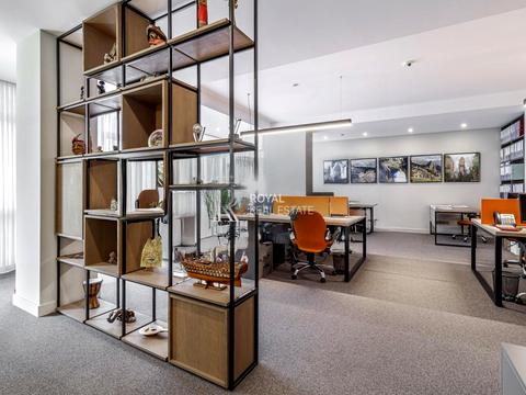 комерційна за адресою Січових Стрільців вул. (Артема), 84-А