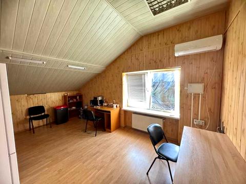 будинок за адресою Січових Стрільців вул. (Артема), 127