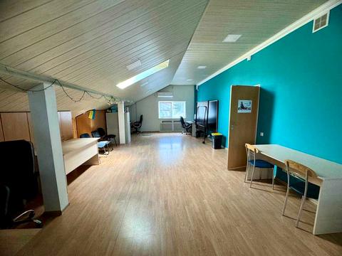 будинок за адресою Січових Стрільців вул. (Артема), 127