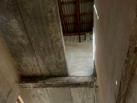 будинок за адресою Помаранчевої революції, 5