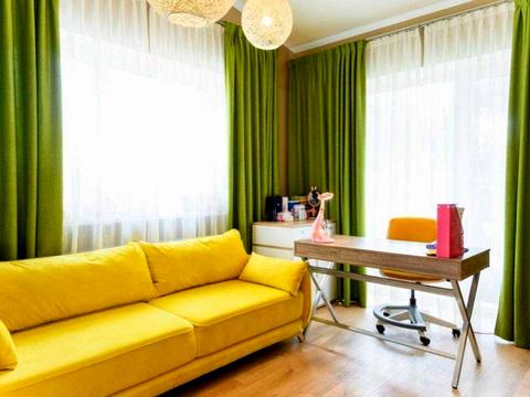 будинок за адресою Дачна