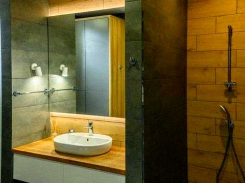 будинок за адресою Дачна