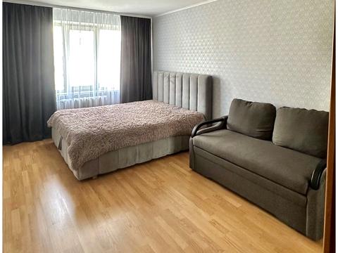 квартира за адресою Київ, Богатирська вул., 16