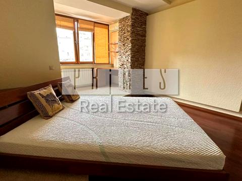 квартира по адресу Голосеевский просп. (40-летия Октября), 68