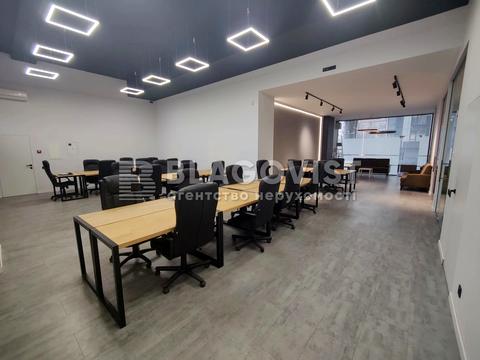 коммерческая по адресу Жилянская ул., 59