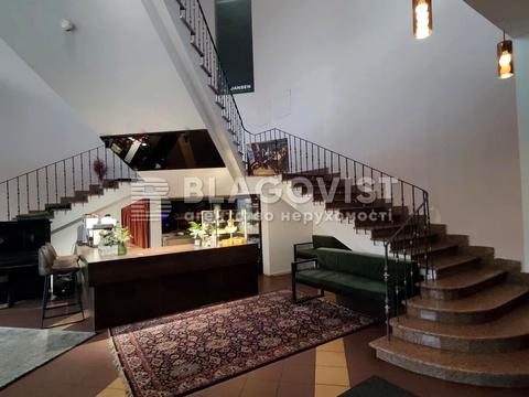 коммерческая по адресу Жилянская ул., 59