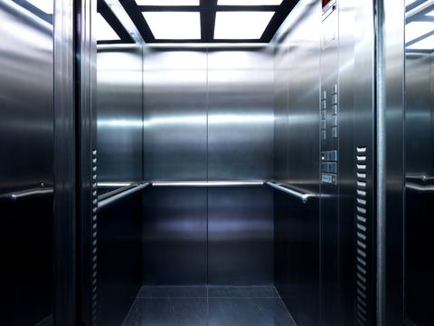 комерційна за адресою Київ, Дегтярівська вул., 27 Т