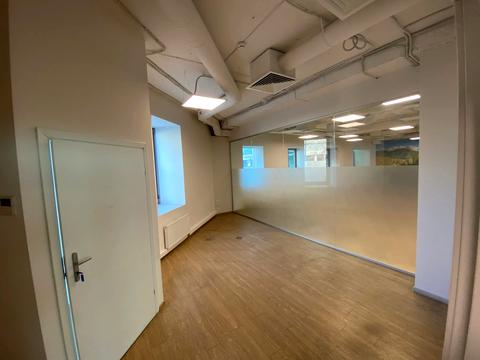 комерційна за адресою Київ, Дегтярівська вул., 27-т