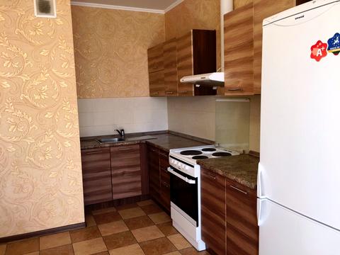 квартира по адресу Олены Пчилки ул., 3-А