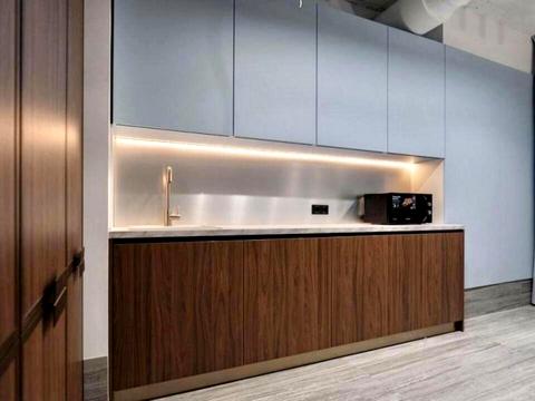 комерційна за адресою Бульварно-Кудрявська вул. (Воровського), 17