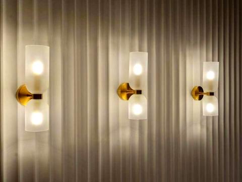 комерційна за адресою Бульварно-Кудрявська вул. (Воровського), 17