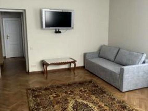 квартира по адресу Аральская ул., 7