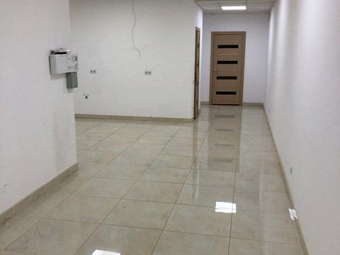 комерційна за адресою Прибузька вул., 12/1