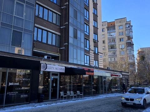 комерційна за адресою Прибузька вул., 12/1