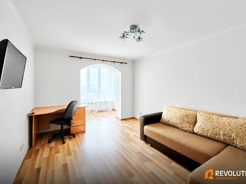 квартира за адресою Волошкова вул., 6