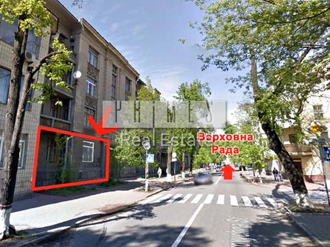 комерційна за адресою Шовковична вул., 5