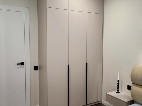 квартира за адресою Олександра Олеся вул., 17