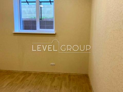 комерційна за адресою Волошкова вул., 1/5