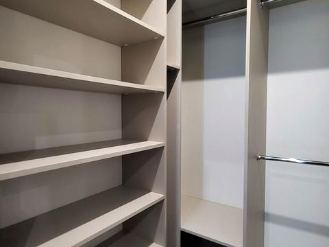 квартира за адресою Олександра Олеся вул., 17