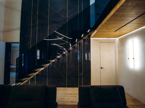 дом по адресу Евгения Коновальца ул.