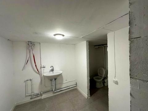 комерційна за адресою Василя Тютюнника вул. (Анрі Барбюса), 28-А