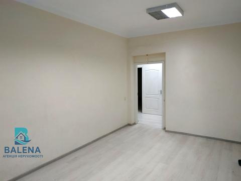 комерційна за адресою Велика Васильківська вул. (Червоноармійська), 58