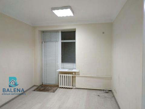 комерційна за адресою Велика Васильківська вул. (Червоноармійська), 58