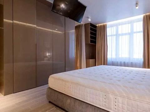 квартира за адресою Київ, Андрія Верхогляда вул. (Михайла Драгомирова), 9